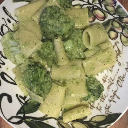 Rigatoni with Broccoli Sauce